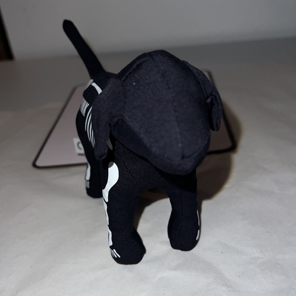 New! 2023 Halloween PINK Victoria’s Secret MINI DOG - Picture 7 of 12